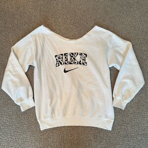 nike crewneck
